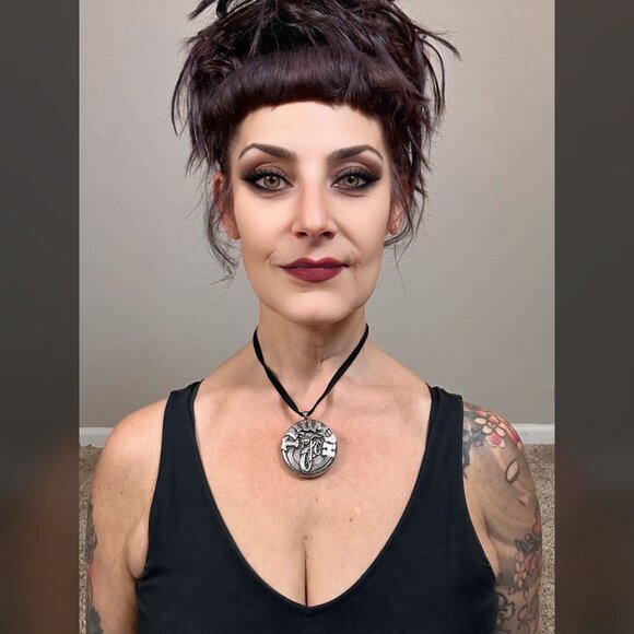 Triumph Motorcycle Lucky Necklace Heavy Medallion Adjustable Unisex Vintage HTF - Picture 3 of 9